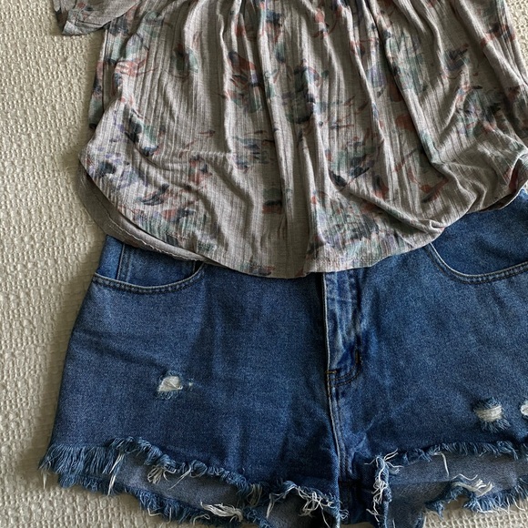 Cheeky high rise short - No boundaries - Picture 6 of 6